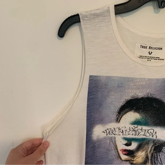 Women’s True Religion Graffiti Art Cut Off Muscle Tee Punk Alt Size Medium - Picture 2 of 12